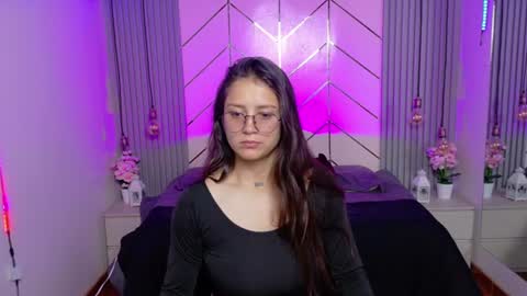 Sofy online show from June 17, 9:09 pm