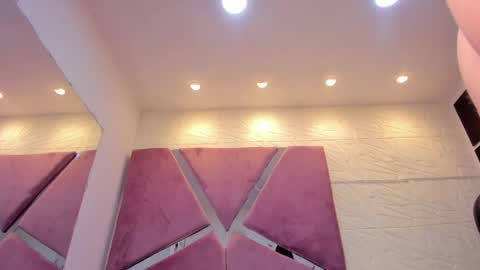 SOL  ANGEL online show from April 18, 7:07 pm