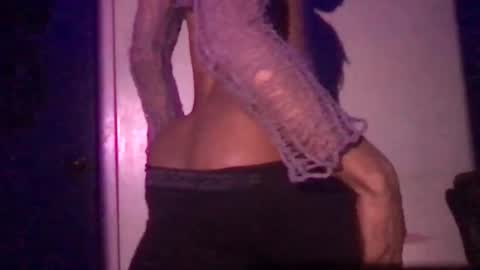 SolaceEve online show from March 2, 1:37 am