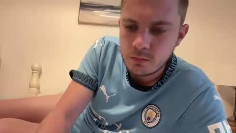 solobrit online show from January 14, 8:22 am