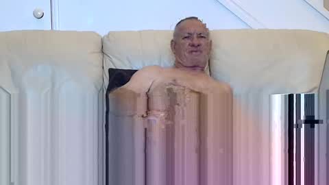 Snapshot of soloman7 chatting on December 7, 3:25 pm jeff online show from December 7, 3:25 pm