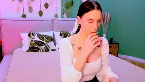 Catherine online show from February 2, 3:20 pm