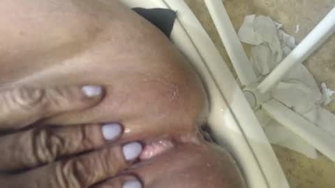 sondrariddle online show from March 6, 5:57 am