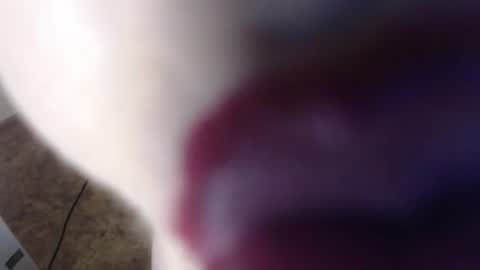 sondrariddle online show from April 20, 11:08 pm