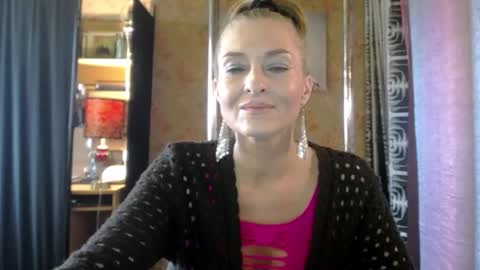 Sonia online show from April 20, 2:09 pm