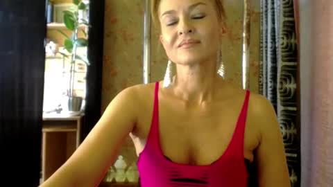 Sonia online show from March 28, 2:51 pm