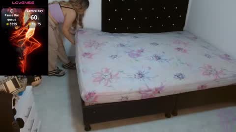 sonialatin69 online show from November 20, 2:36 pm