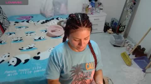 sonialatin69 online show from February 19, 10:09 pm