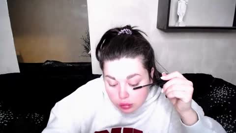 Snapshot of sophia__olsen chatting on October 23, 5:53 am sophia__olsen online show from October 23, 5:53 am