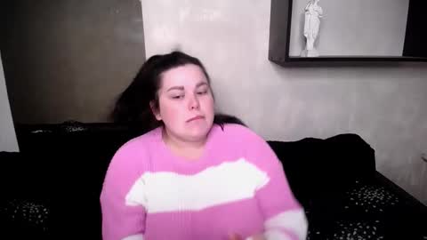 Snapshot of sophia__olsen chatting on October 19, 5:45 am sophia__olsen online show from October 19, 5:45 am