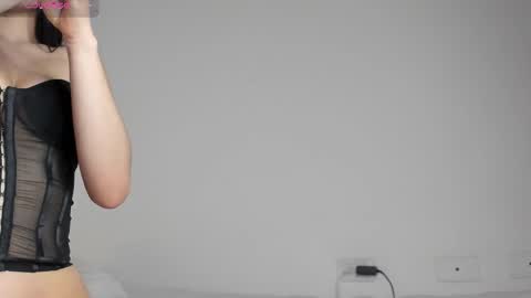 SOPHIA CLARK1 online show from February 16, 6:17 pm