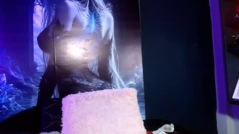 sophia hottie online show from March 11, 4:43 pm