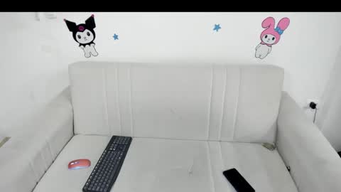 sophia_fox420 online show from February 1, 4:31 am