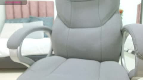 Sophia  online show from April 18, 9:04 pm