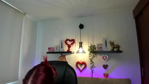 sophia_miller4 online show from February 16, 7:01 pm