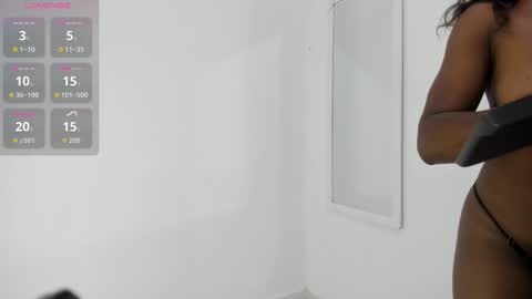 sophia_moons_ online show from February 3, 2:53 am