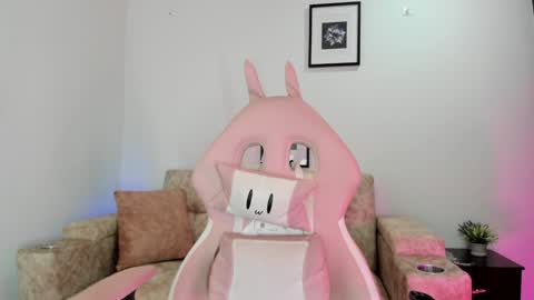 sophiacolemann online show from February 26, 1:25 am