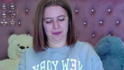 sophiastarr10 online show from December 16, 8:48 pm