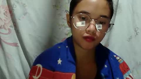 sophie_193 online show from April 18, 8:09 pm