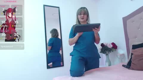 Sophie online show from September 17, 8:23 pm