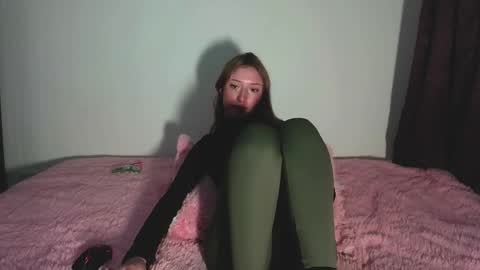 Sophie online show from February 9, 5:19 am