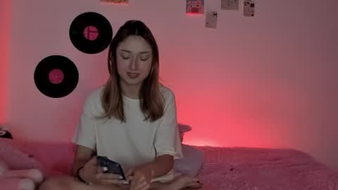 Sophie online show from October 20, 5:34 am