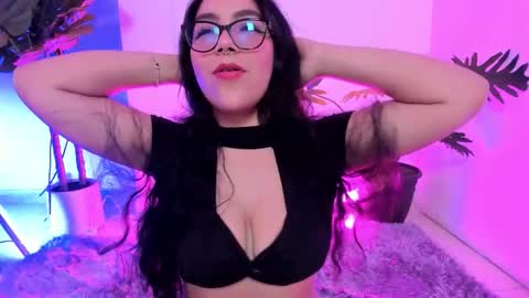 sophie_dallas online show from December 22, 5:20 pm