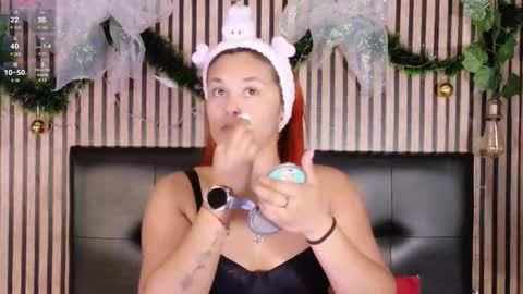 sophie_new25 online show from December 16, 12:44 pm