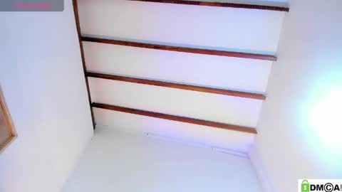 Sophie Sweet online show from April 14, 6:49 am