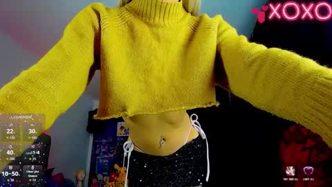 sophie_vall online show from November 7, 5:43 am