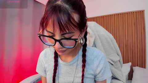   Sophie  IG sophiecherry es   online show from November 20, 9:45 pm