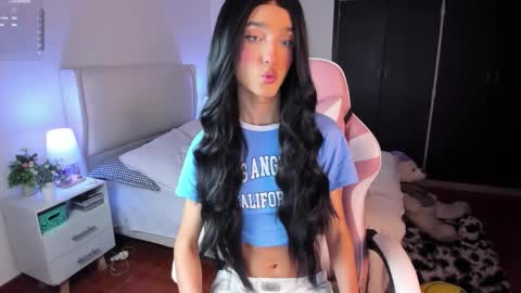    online show from December 20, 8:43 am