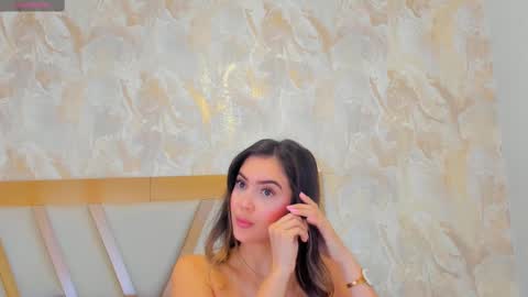 Sophie online show from March 8, 1:03 pm