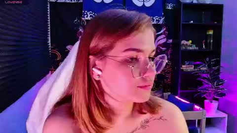 Sophie online show from July 20, 8:10 pm