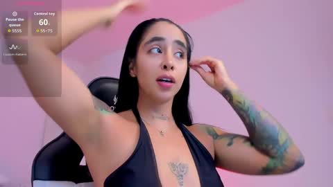 sophierooy online show from April 3, 11:11 pm