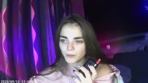 Sophie and my bestie Mandy    online show from September 12, 7:05 pm