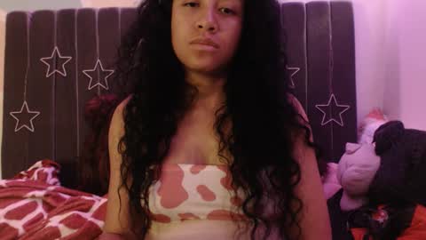 Snapshot of sophiia_dreams chatting on October 20, 11:43 pm Sophia this is not my real name online show from October 20, 11:43 pm