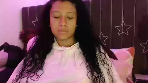 Snapshot of sophiia_dreams chatting on September 13, 12:24 am Sophia this is not my real name online show from September 13, 12:24 am