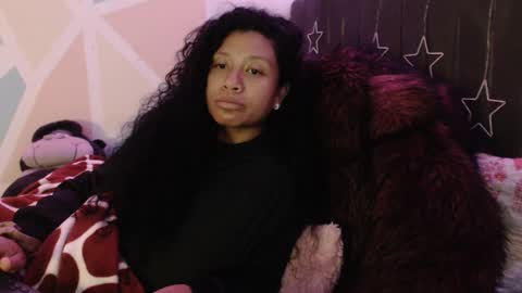 Snapshot of sophiia_dreams chatting on October 5, 2:53 am Sophia this is not my real name online show from October 5, 2:53 am