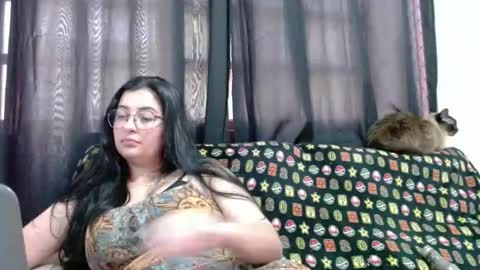 sophirivers online show from October 15, 8:31 pm