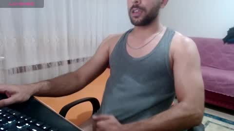 luis online show from December 15, 9:33 pm