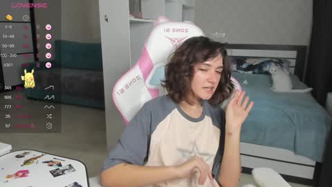 Snapshot of soulmate__ chatting on January 22, 8:40 am soulmate__ online show from January 22, 8:40 am