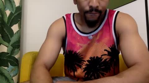 Longhaitianbbc  thick latina online show from December 2, 7:00 pm