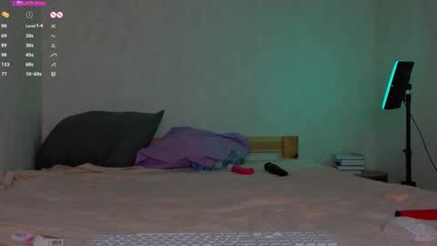 soulmeinme online show from October 4, 9:23 pm