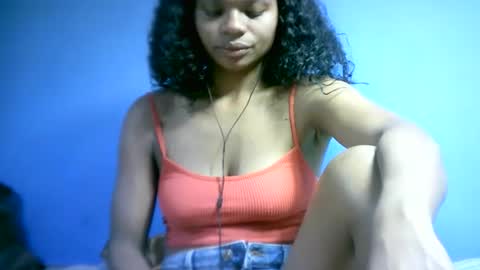 sourayaa online show from April 19, 6:10 pm