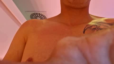 southboy2410 online show from October 5, 10:23 am