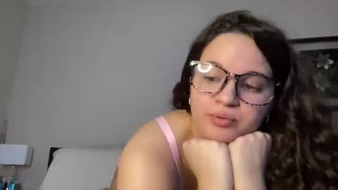 Soyoceanne online show from March 21, 5:02 am