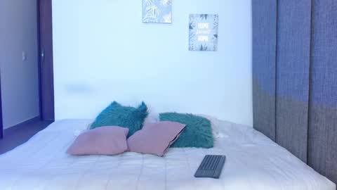      online show from March 30, 1:06 am