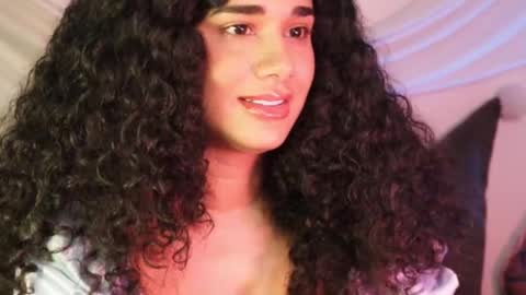 You want to talk to me more personal follow me in My Channel VIP  50 the discount       online show from March 11, 12:33 am