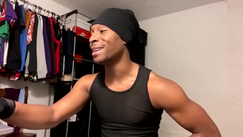 orezz online show from December 12, 10:52 pm